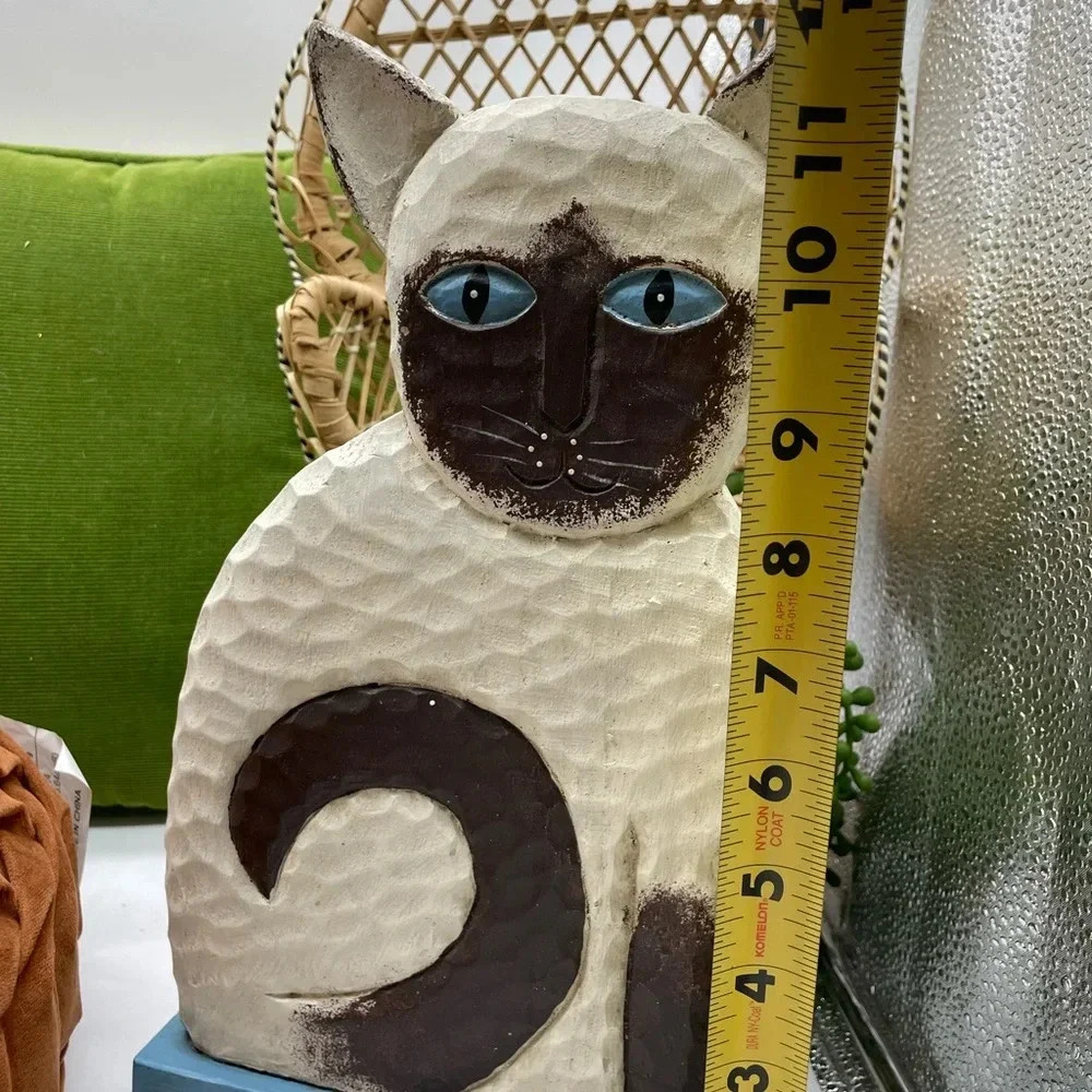 Vintage Large Carved Wooden Siamese Cat - Picture 2 of 3